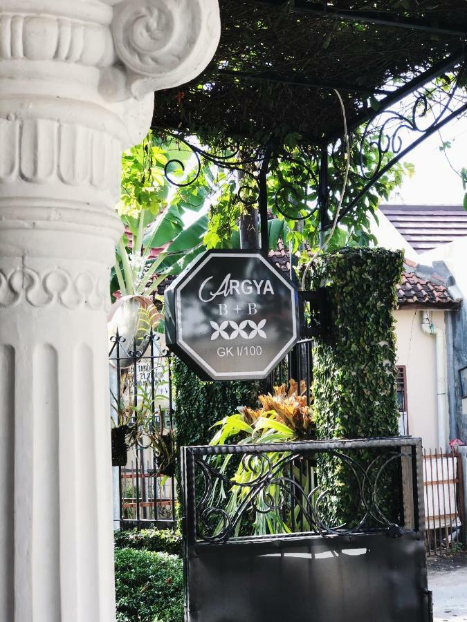 Argya Guesthouse Yogyakarta Luaran gambar